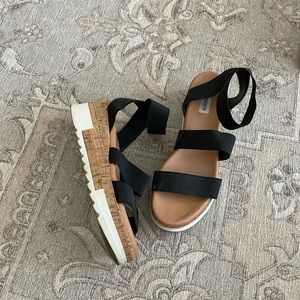 steve madden flatform sandals